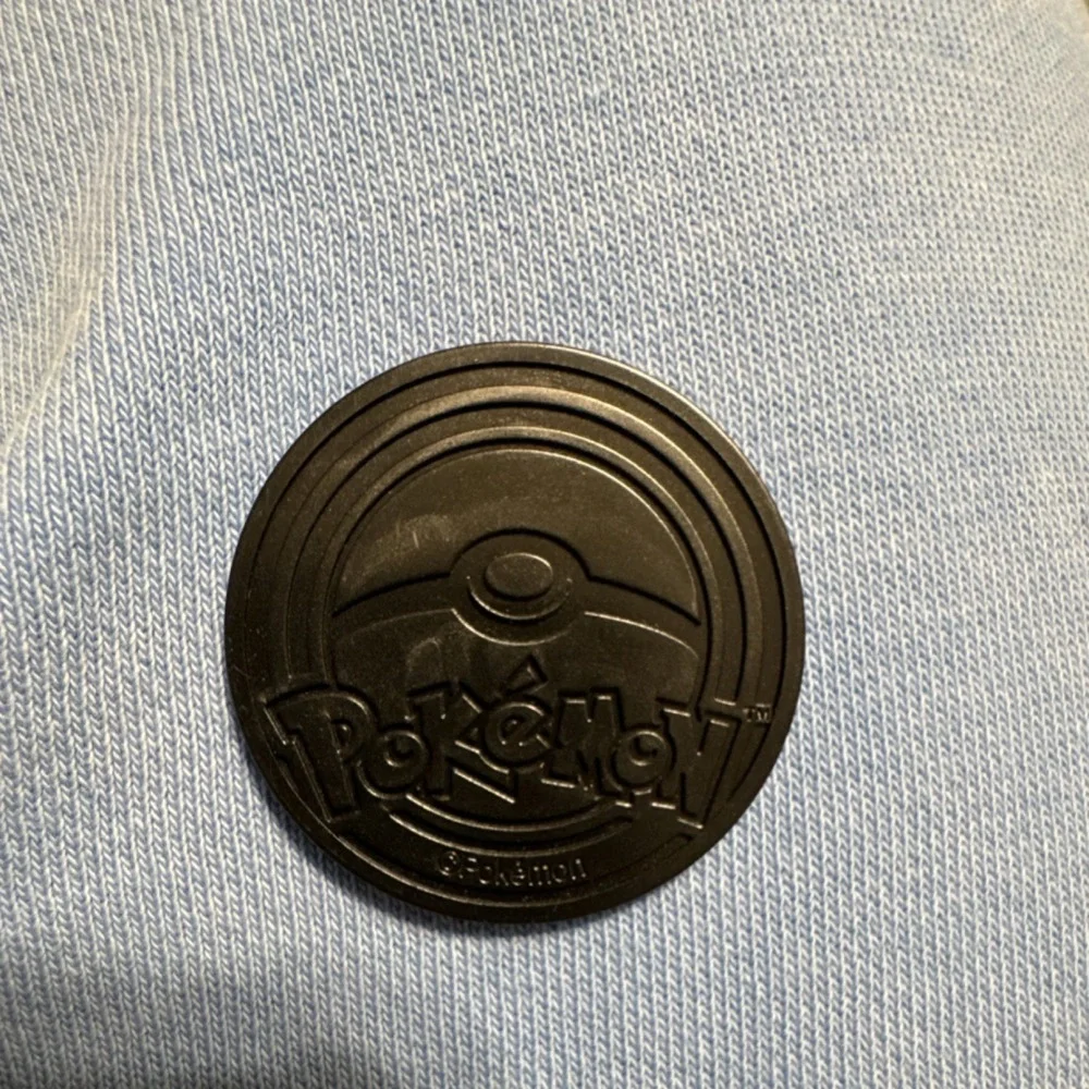 Nintendo Pokémon TCG Meowth Embossed Metal Flip Coin CCG 1.5in 2023 151